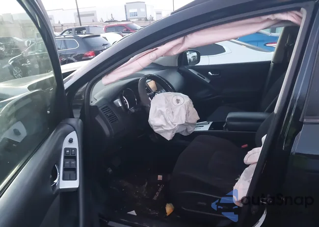 JN8AZ1MU4CW110634: 44431140