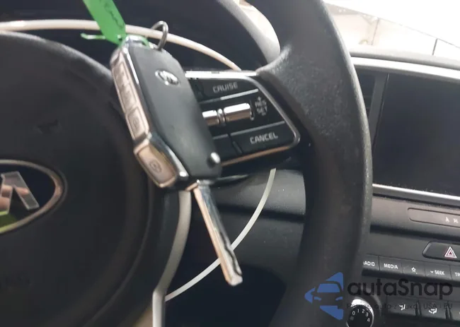 KNDPMCAC1N7011889: 44431191