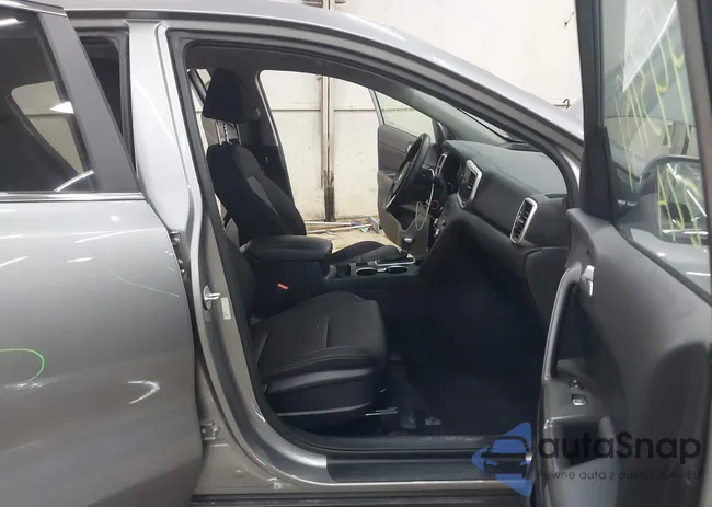 KNDPMCAC1N7011889: 44431191