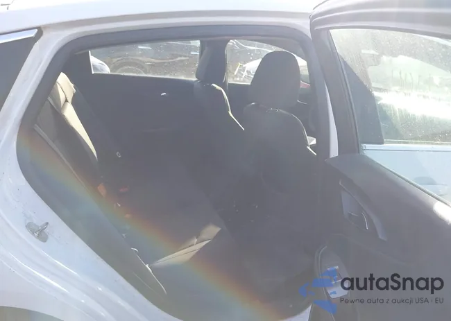 1G1ZB5ST2HF275053: 44431271