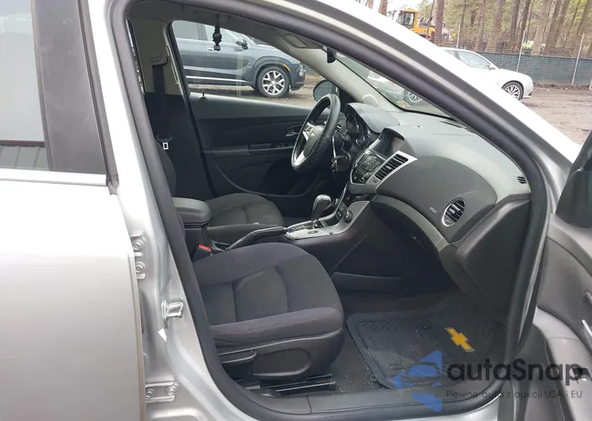 1G1PC5SB2E7193356: 44430404