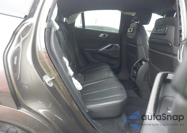 5UXCY8C01LLE40555: 44430581