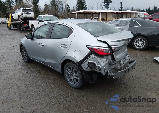 3MYDLBYV9KY510801: 44430605