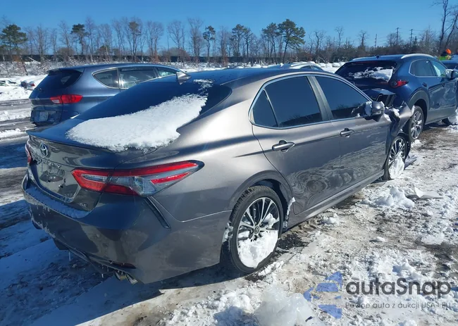 4T1B11HK3KU274530: 44431761