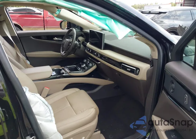 2LMPJ8KP9PBL21046: 44431804