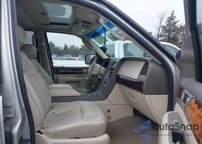 5LMFU27R44LJ22825: 44431893