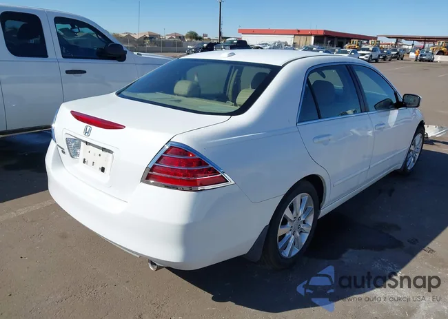 1HGCM66516A026859: 44431969