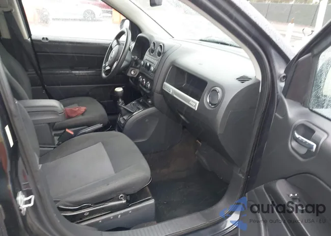 1C4NJCBA7FD262853: 44431978