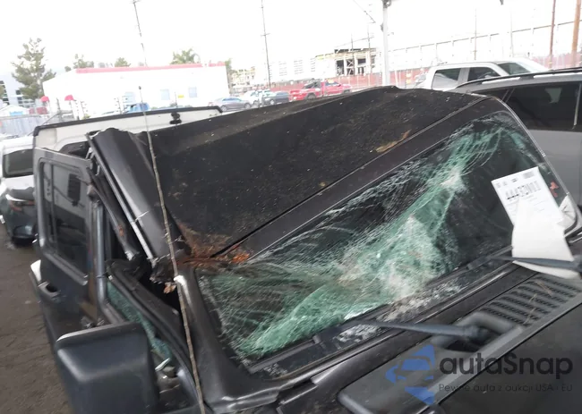 1C4HJXEG1NW189146: 44432011