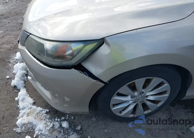 1HGCR2F89DA045774: 44432034