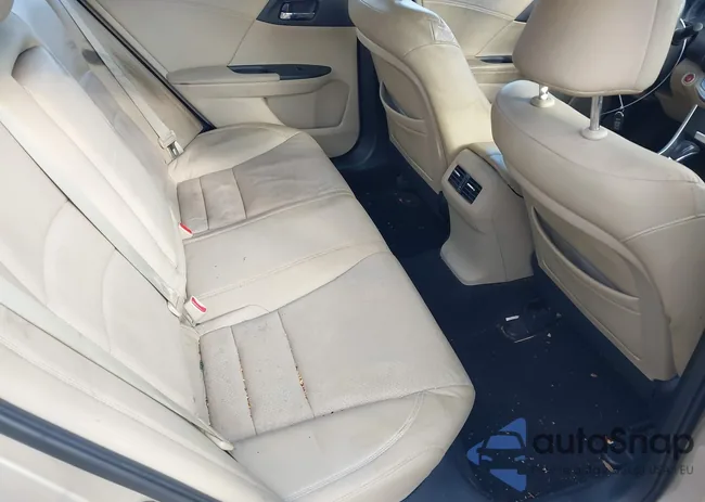 1HGCR2F89DA045774: 44432034