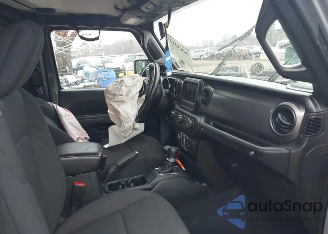 1C4HJXAG1PW531557: 44432115