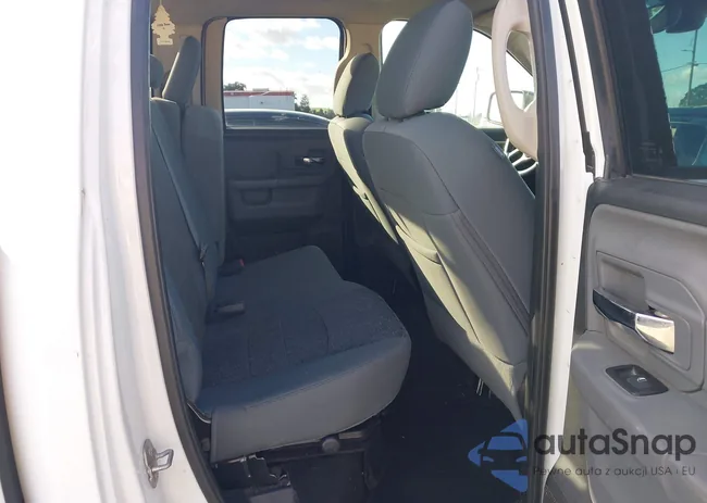 1C6RR7GT2HS510413: 44432207