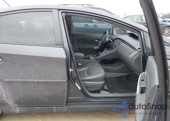 JTDKN3DU1A5211950: 44432228