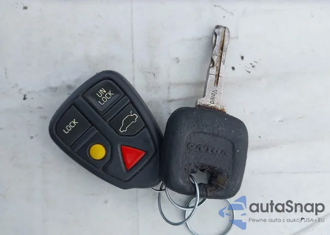 YV1SZ58D121054420: 44431368