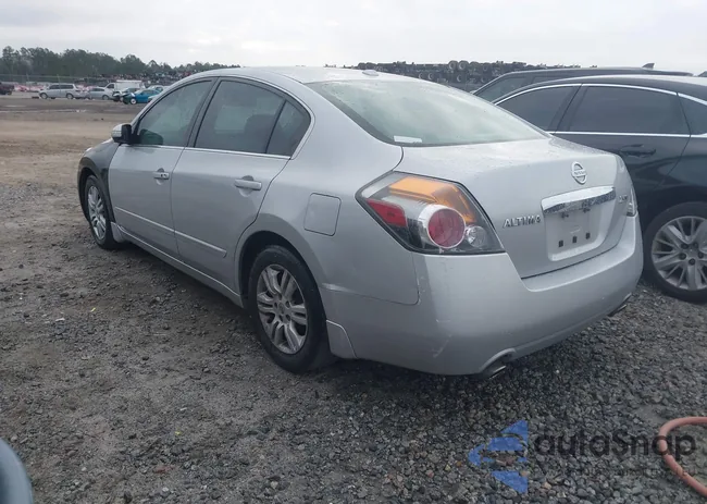 1N4AL2AP0BN441237: 44431377