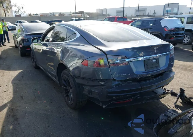 5YJSA1E21GF153939: 44431403