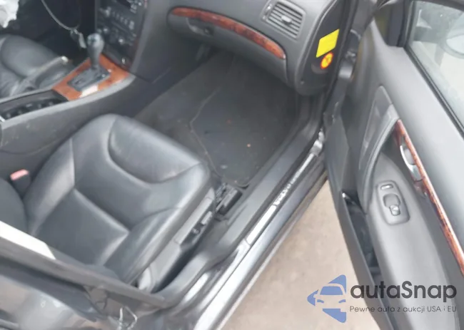 YV1SW612451478248: 44431451