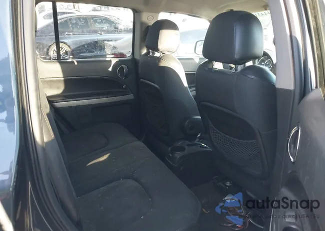 3GNBABFW0BS651709: 44431498