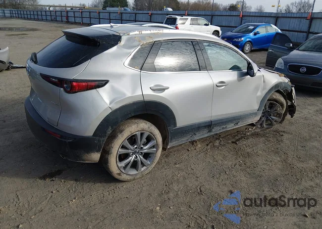 3MVDMBDM8RM663923: 44431507