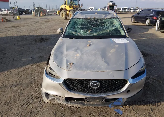 3MVDMBDM8RM663923: 44431507