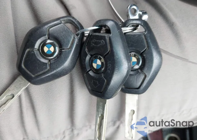 WBAEW53463PG23960: 44431541