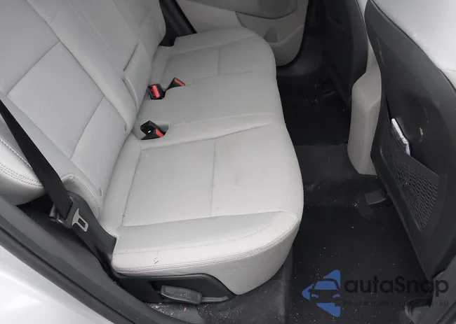 KM8J3CA40KU071883: 44431544