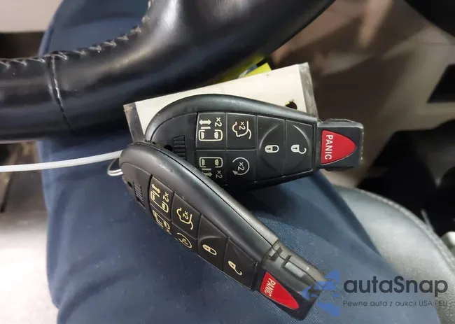 2C4RC1BG1ER425948: 44431628