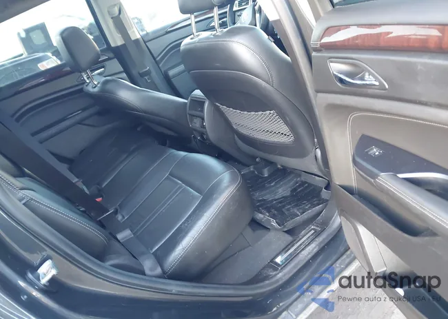 3GYFNEE34FS618073: 44431644