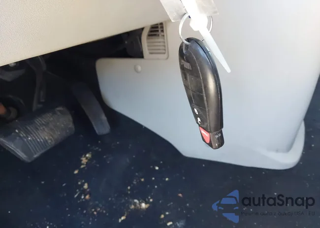 2C4RDGBG6ER234929: 44432773