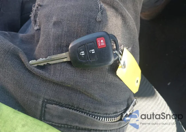 JTMRFREV4FD160799: 44432786