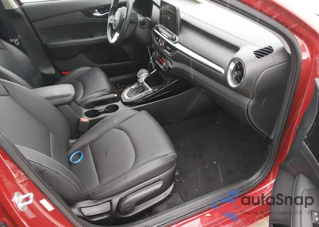 3KPF54AD5ME383242: 44432809