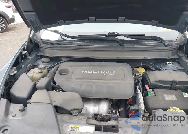 1C4PJMBB2FW681981: 44432905