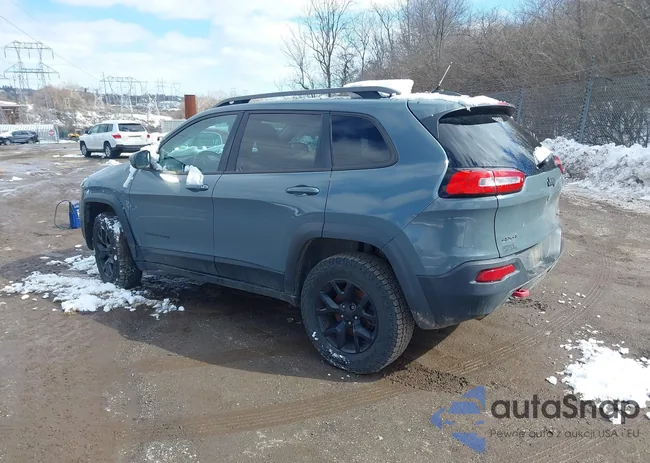 1C4PJMBB2FW681981: 44432905