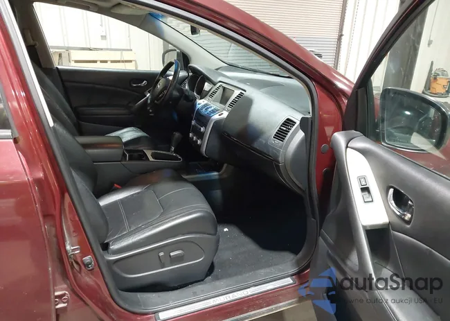 JN8AZ1MW7BW164526: 44432946