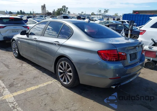 WBAXG5C58CDX01538: 44433005