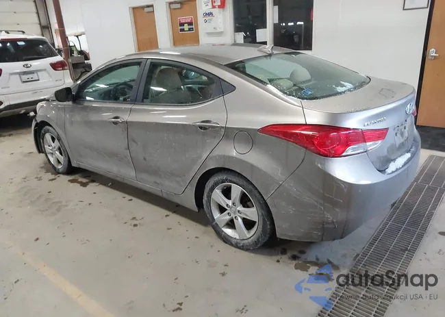 5NPDH4AE9DH452453: 44433100