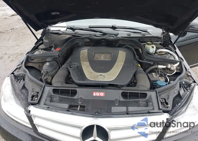 WDDGF8BB9CR233312: 44433128