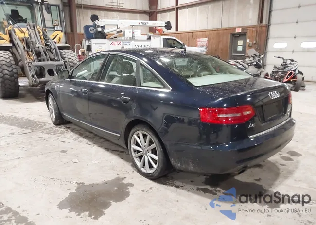 WAUKGAFB6AN040183: 44433215