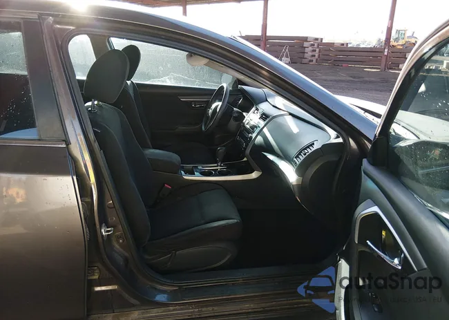 1N4AL3AP5EN225975: 44433237