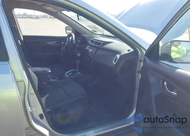 JN8AT2MT7GW020253: 44433357