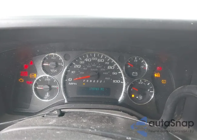 1GCFG15X281170688: 44432395