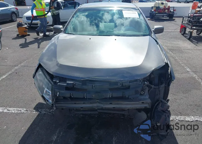 3FAHP0HA8CR207662: 44432488