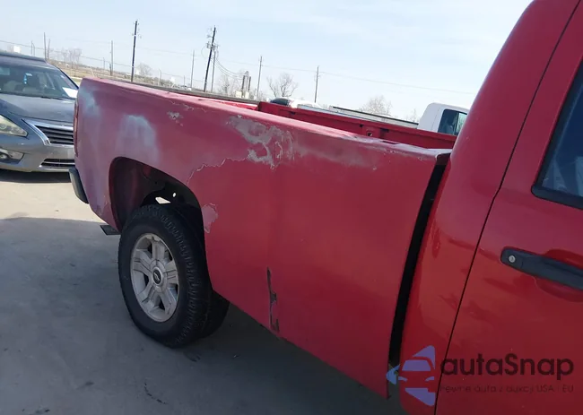 1GCEC14X28Z207796: 44432519