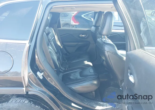 1C4PJMCS1FW590943: 44432544