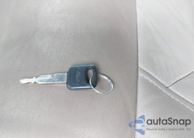 1FDNE24L07DA43081: 44432622