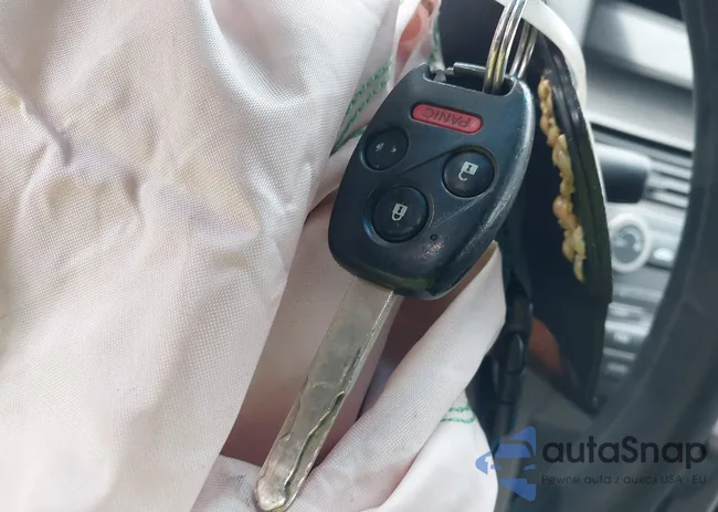 1HGCP2F78CA040058: 44432633