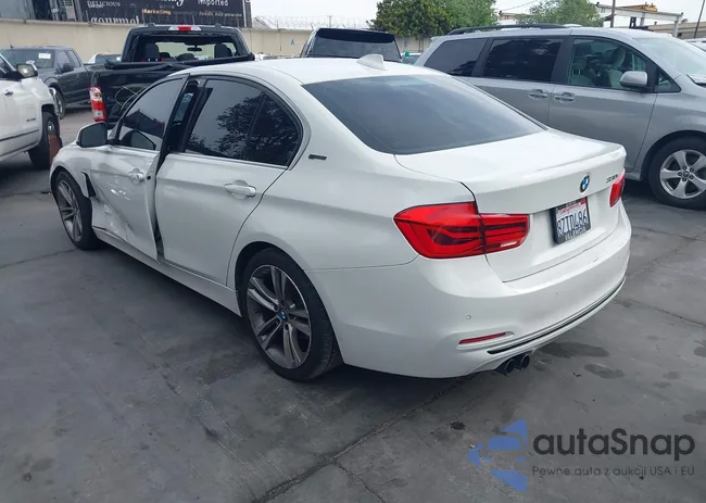 WBA8E1C57JA180314: 44432642