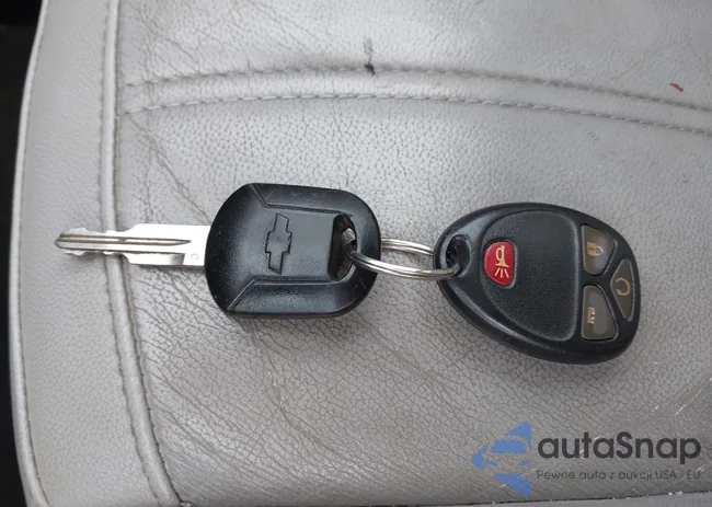 3GNFL4E57CS640398: 44432681