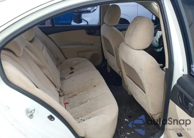 KNAGG4A81A5377895: 44432726